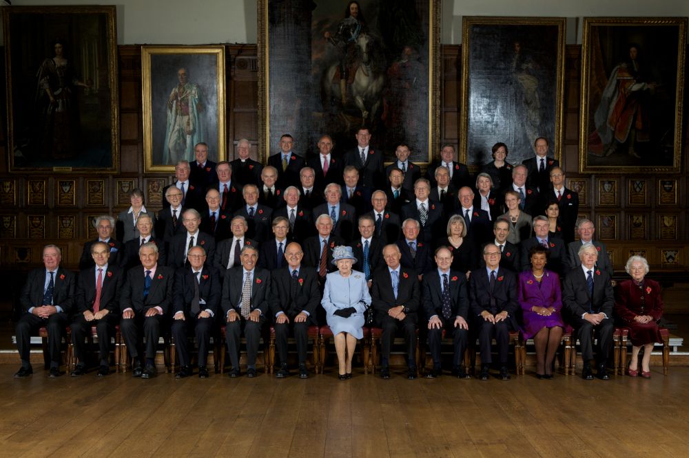 Her Majesty Queen Elizabeth II and Benchers of the Inn on the 60th Anniversary of the Queen Mother's Treasurership, Wednesday 4 November 2009